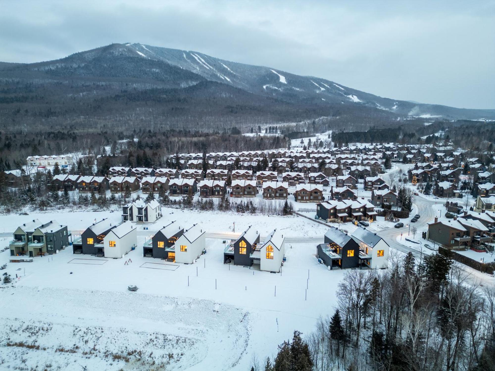 Sofa Villas Mont Sainte-Anne Beaupré Dış mekan fotoğraf